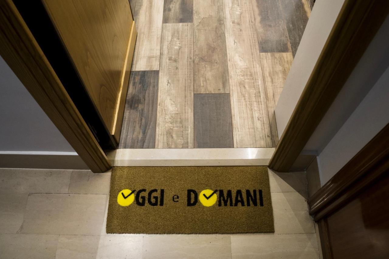Oggi E Domani Apartment Naples Luaran gambar